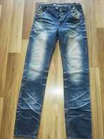 Spodnie chłopięce jeans, przecierane 158/164,stan bdb. Modne