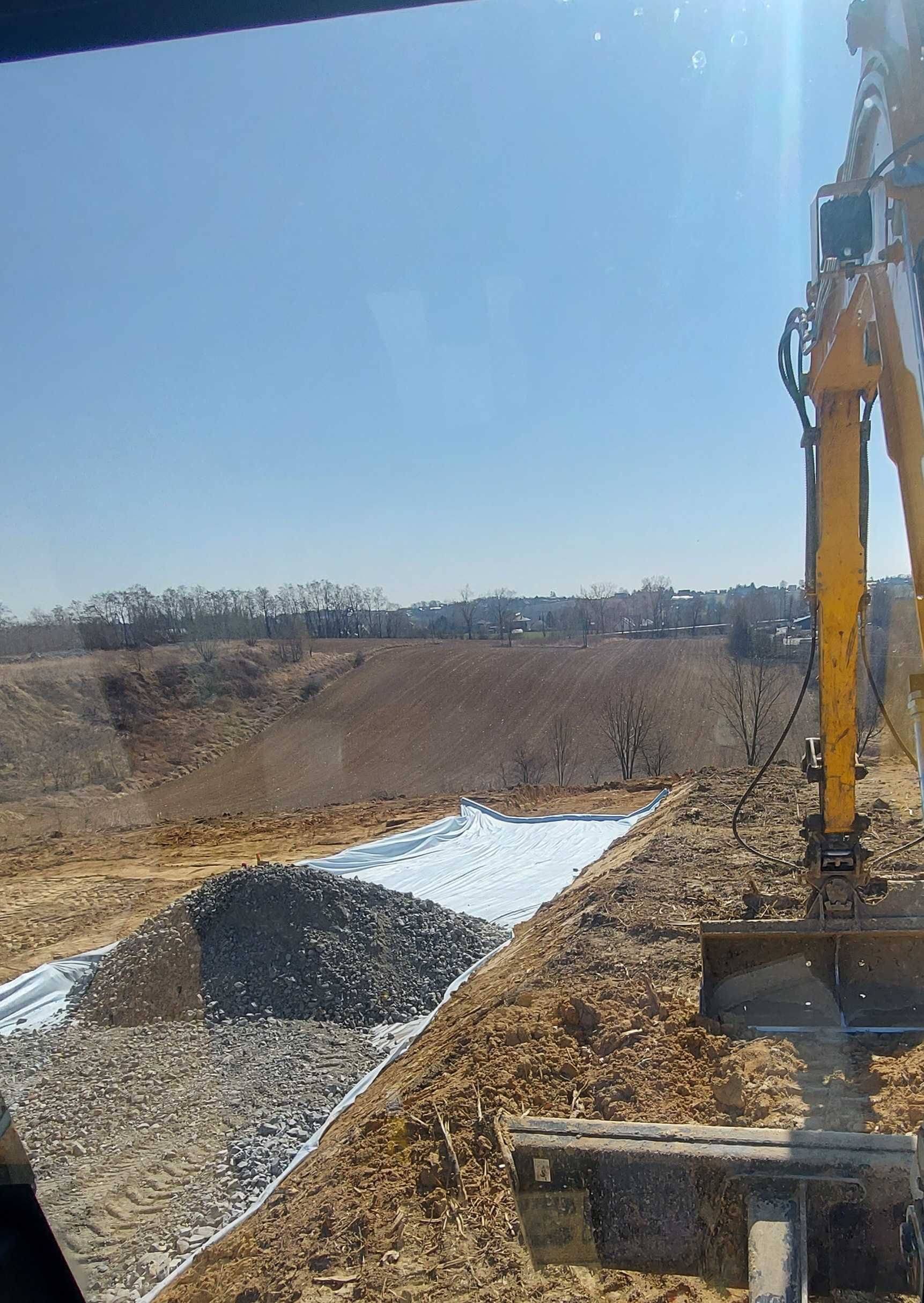 Usługi koparką 8-9-10ton, prace ziemnie, utwardzanie podjazdów, wykopy
