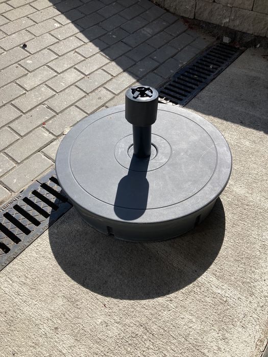 Podstawa pod parasol ….
