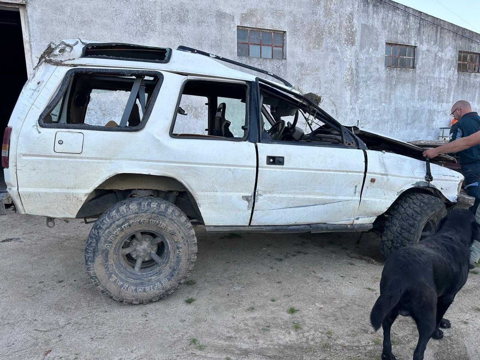 Material land Rover 200