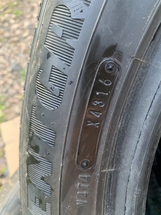 Шини Goodyear  225/55/19R