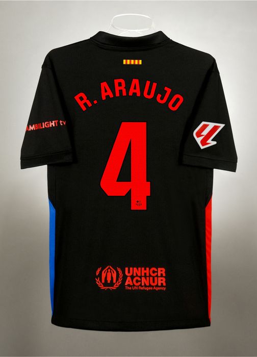 Koszulka FC Barcelona 24/25 La Liga wyjazdowa R. ARAUJO 4 r. XXL 48h