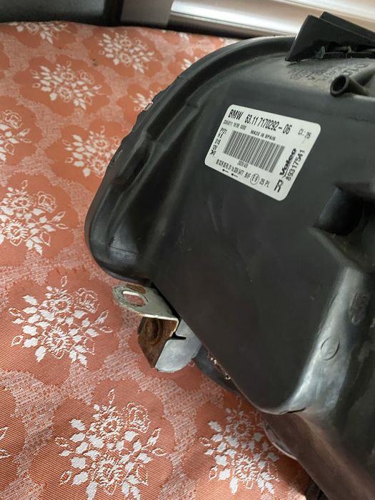 Lampa Biksenon prawy bmw e87 lift