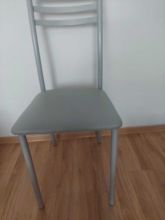 Krzesla do kuchni 2 szt