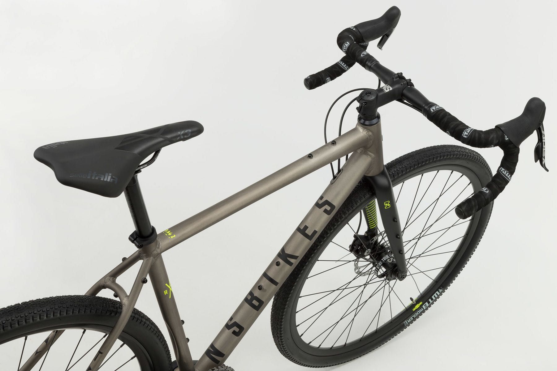 Rower NS Bikes RAG+ 3 RAW / srebrny rozmiar L
