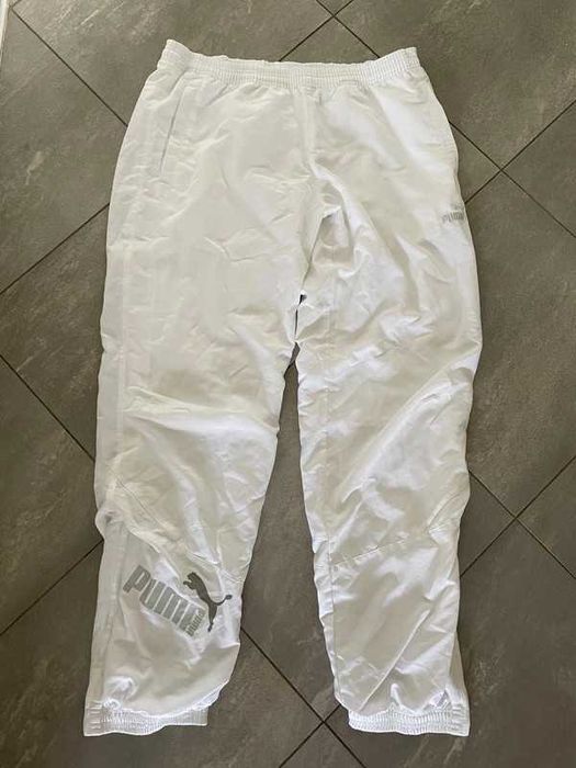 Białe spodnie materiałowe Puma