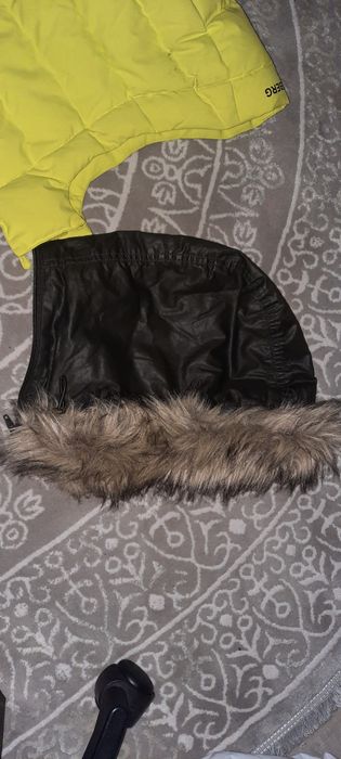 Каптур, капюшон, на пуху, нові.