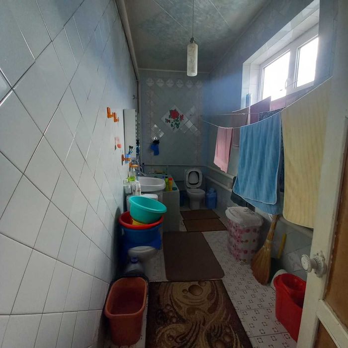 Продаю 2х этажный коттедж в живописном р-не г Мерефа