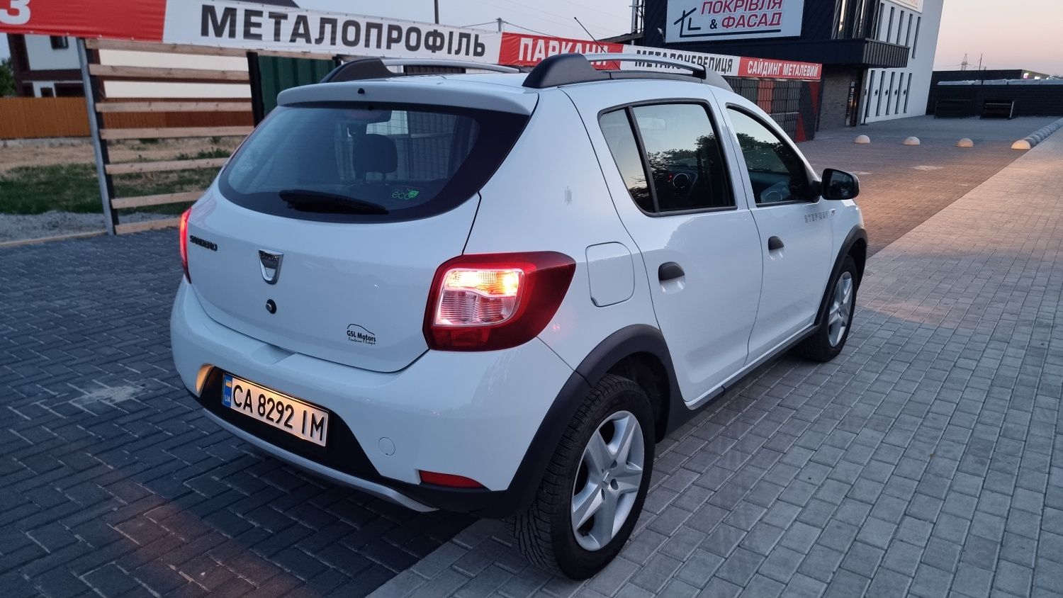Дачія,Рено Сандеро Степвей.Dacia, Renault Sandero STEPWAY