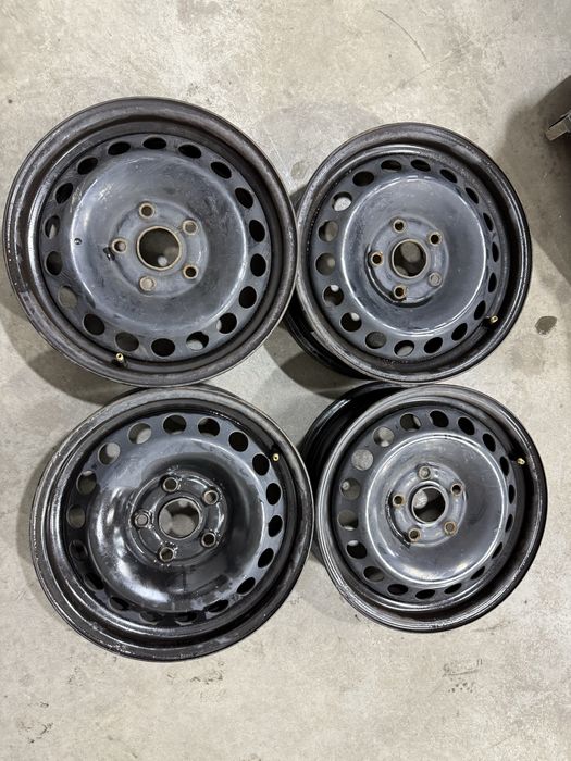 Сталеві диски 5х112 Р15 Пассат Б6 Кадді Тоуран Шкода А5 Гольф