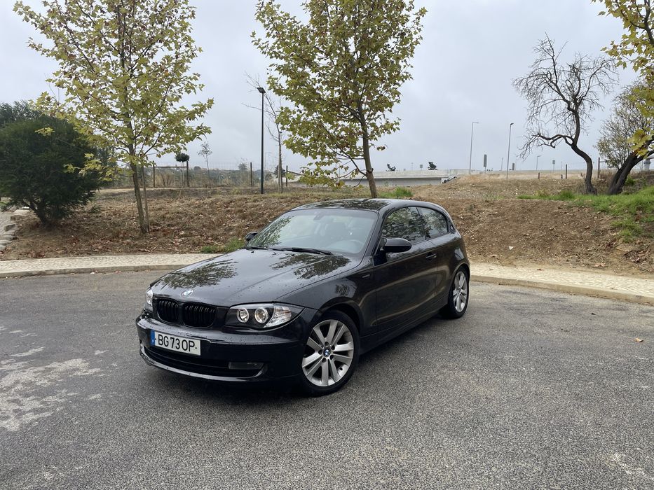 BMW SERIE 1 118d (e81) • 2008 • Preto