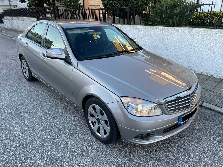 Mercedes Benz C200 220 CDi - 124000km - NACIONAL