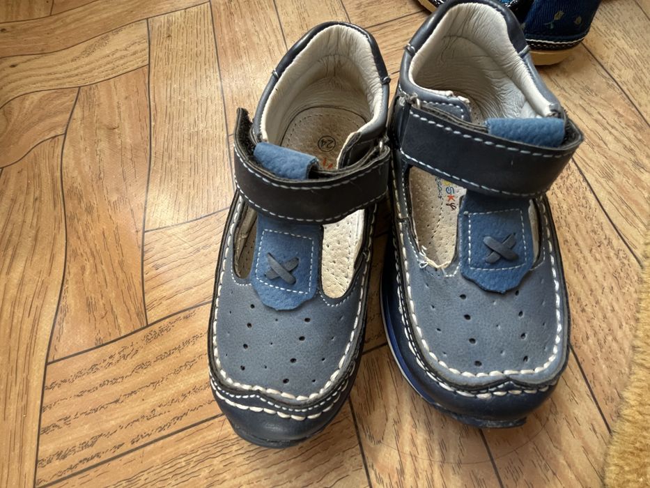 Взуття в садочок 25 розмір