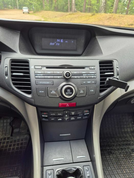 Honda Accord 2009 2.0 benzyna V-tec VIII 8 manual 156KM