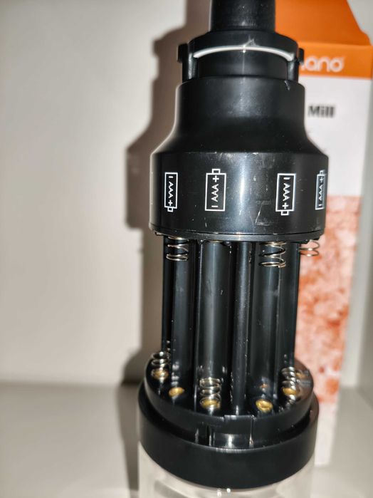 Młynki elektryczne sól/pieprz Delimano 2szt