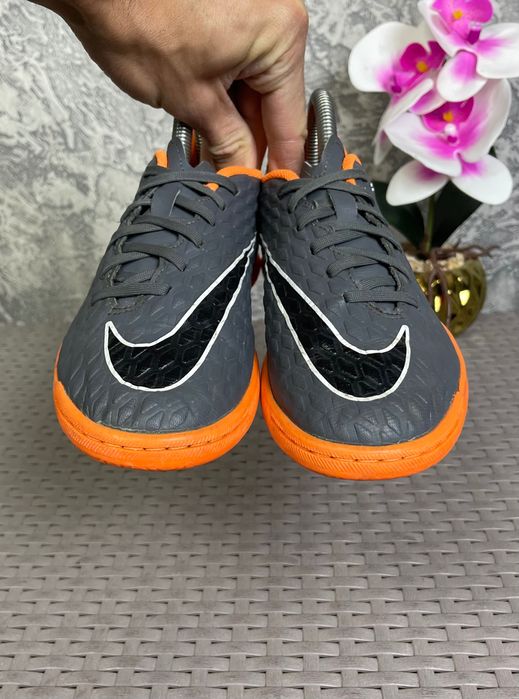 Nike Hyper Venom копы футзалки 35 размер детские футбольные серые