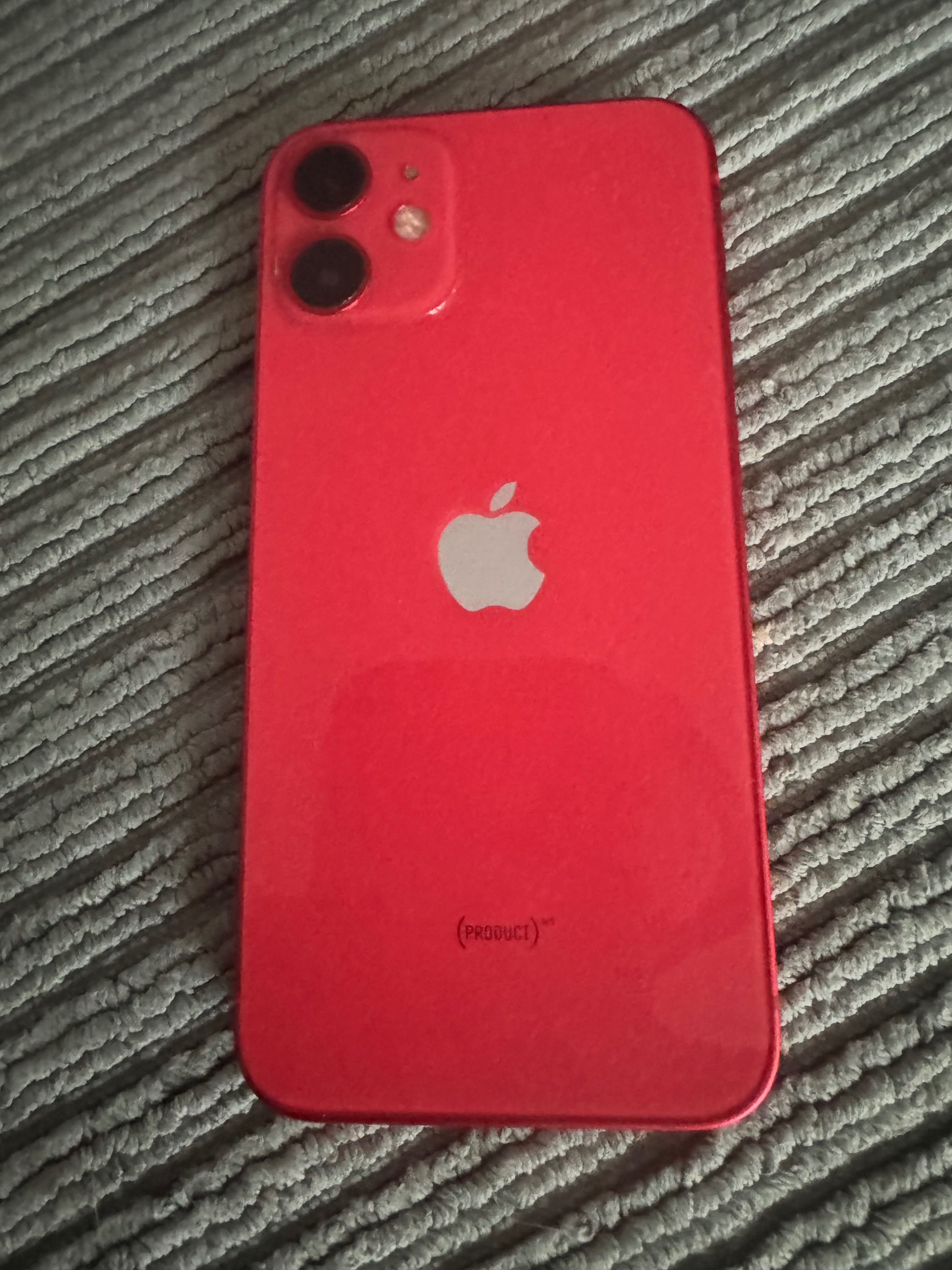 iPhone 12 mini 128 GB Product Red + akcesoria + Obudowa Carboon 360
