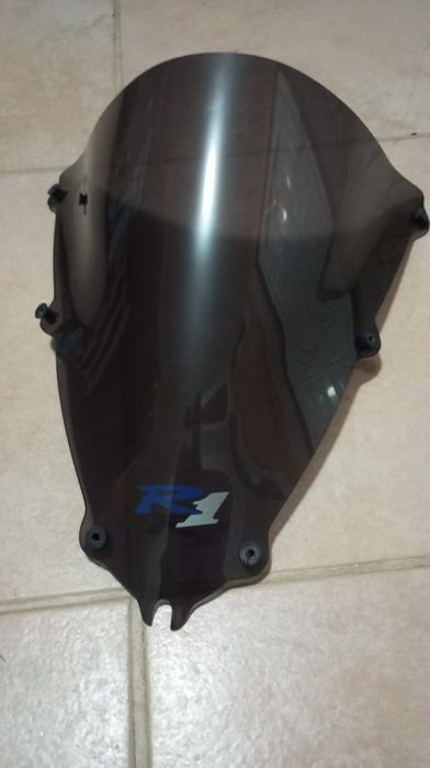Viseira bolha fumada nova nunca usada para Yamaha R1 ano  1998 a 2002