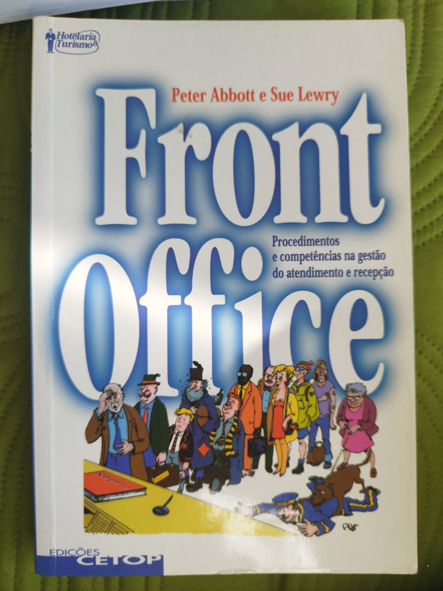 Front Office - Peter Abbot e Sue Lewry