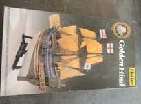 Plastikowy model żaglowca Golden Hind