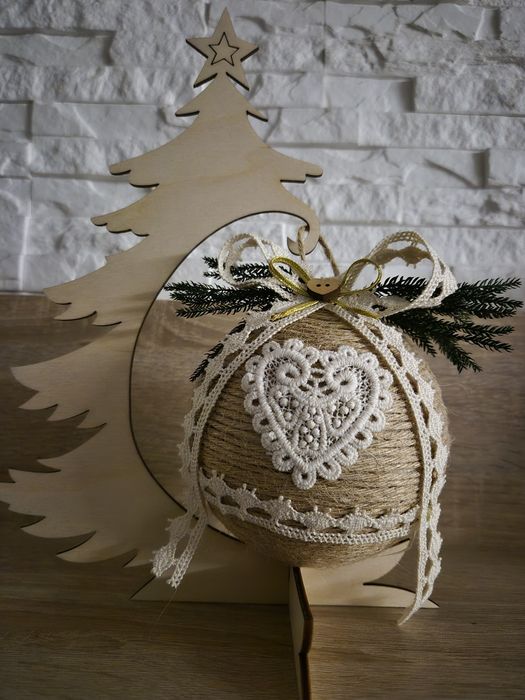 Bombka ze sznurka jutowego