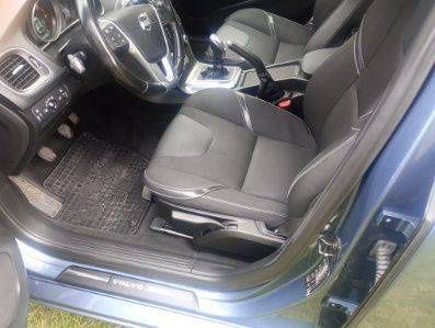 Volvo V40 1.6 hdi rok produkcji 2013