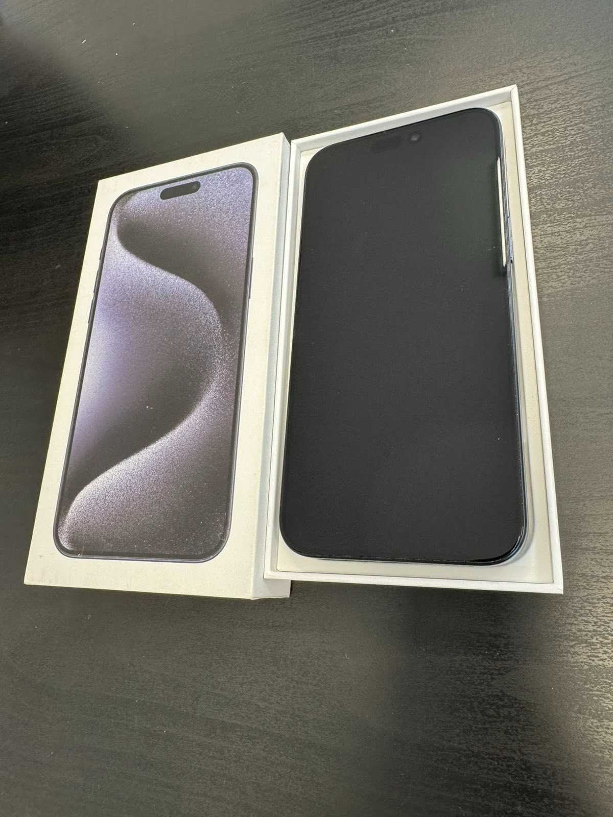 iPhone 15 pro max 256GB w kolorze Blue Titanium