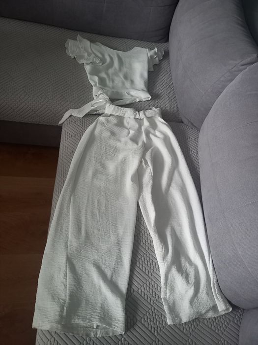 Biały letni dziewczęcy komplet 134