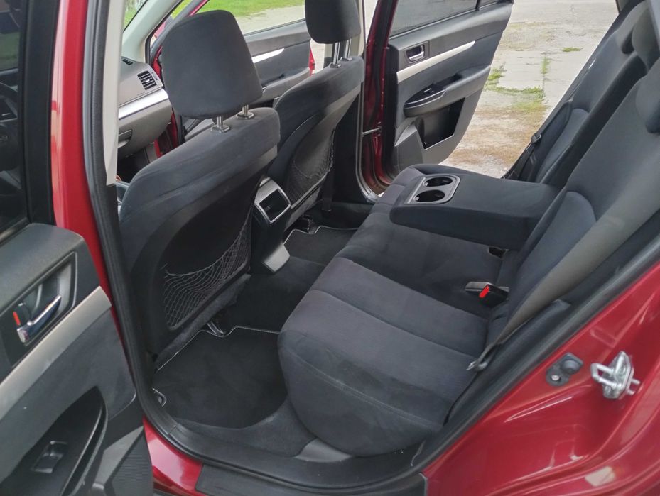 SUBARU OUTBACK 2010/11  bezwypadkowy salon PL
