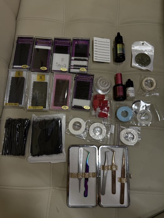 Матеріали для нарощення вій