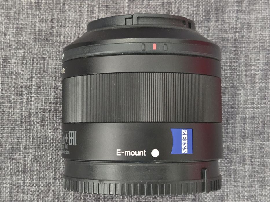Sony FE 35mm f/2.8 ZEISS Sonnar