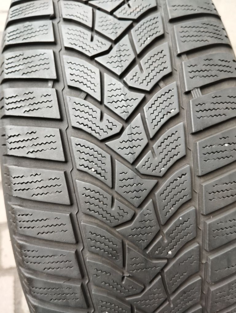 Шини 215/60/r16 Dunlop winter sport 5