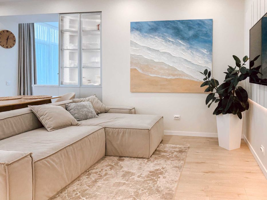 Продається 3 кім.кв., ЖК Смарагд - дизайнерський ремонт