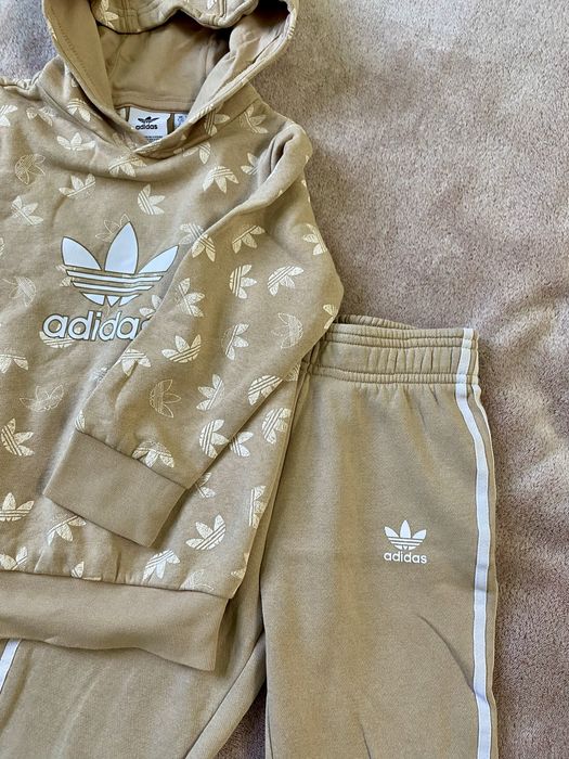 Костюм спортивний Adidas дитячий 98 розмір