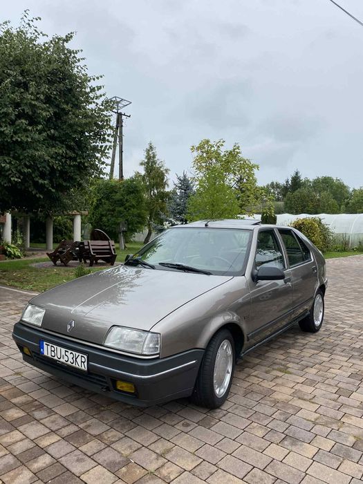 RENAULT 19 STAN IDEALNY 106 tys przebiegu