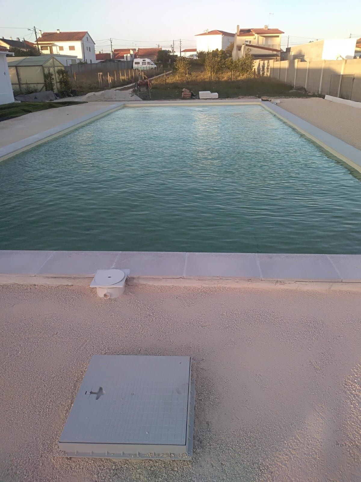 Construção e manutenção de piscinas