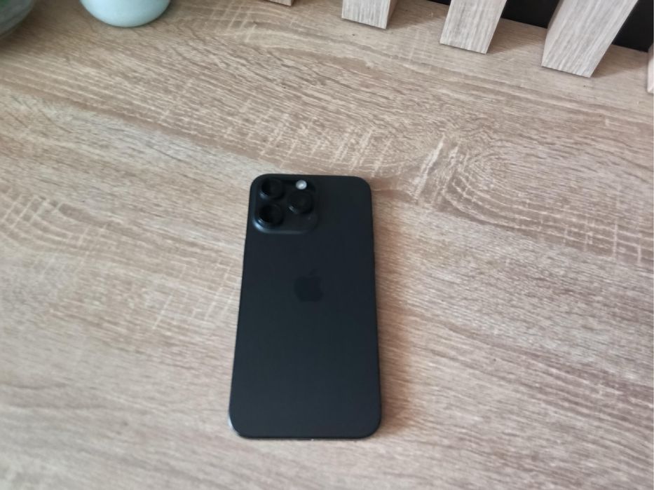 Iphon 15 Pro Max 256 GB Tytan IGŁA