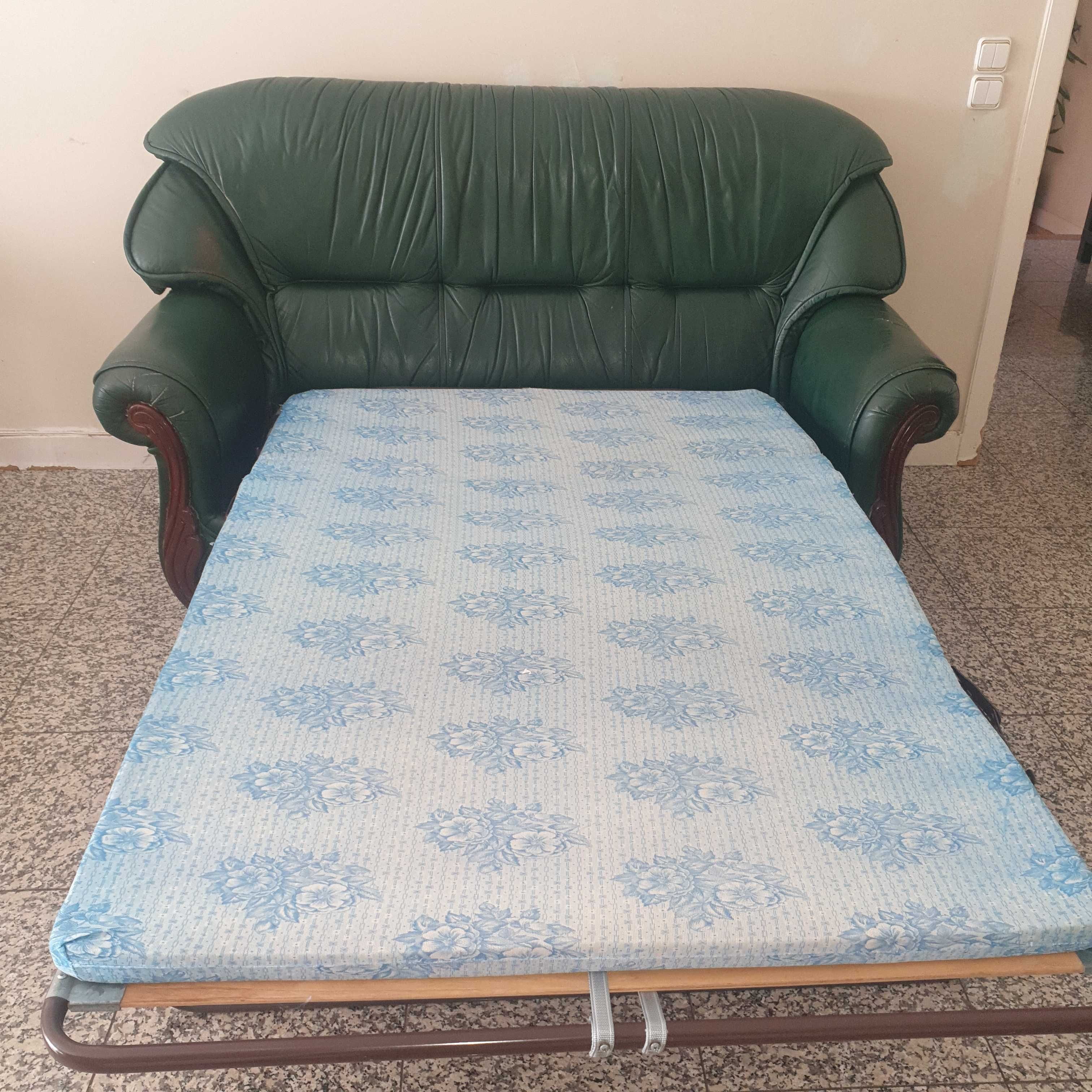 SOFA cama - em Pele