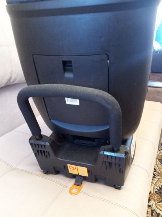 Продам автокрісло від народження Welldon