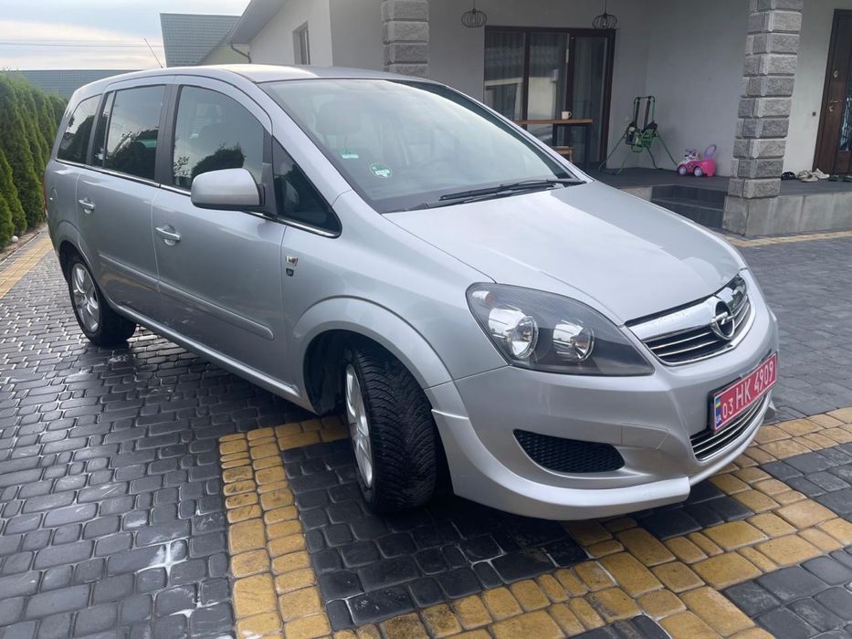 Opel Zafira 2010
