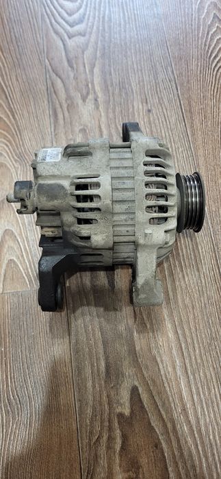 Генератор dacia logan 2008