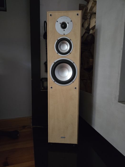 Glosniki podłogowe Magnat 880 - 2 szt.