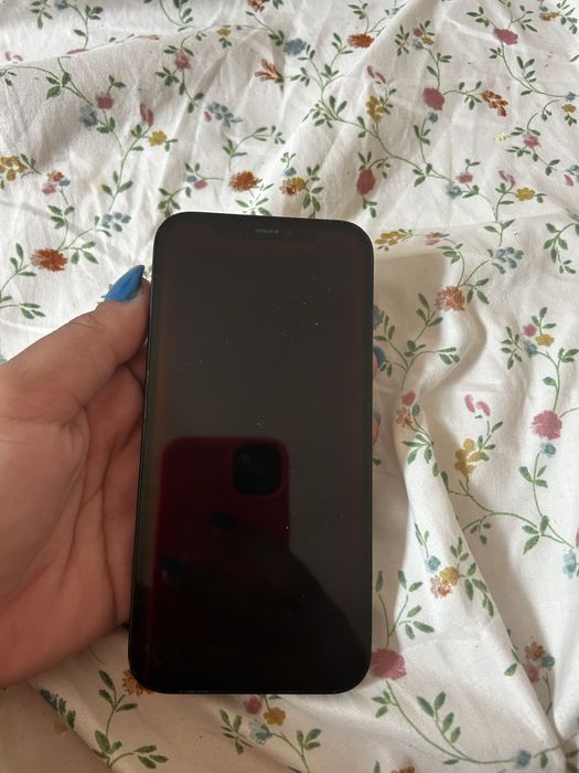 iphone 12 em bom estado