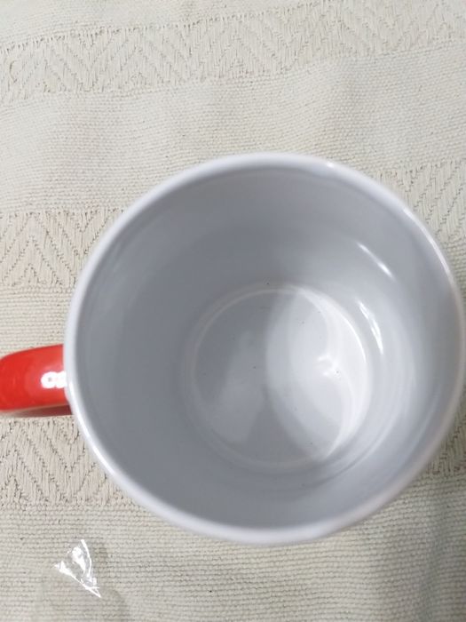 Caneca de natal nova com etiqueta