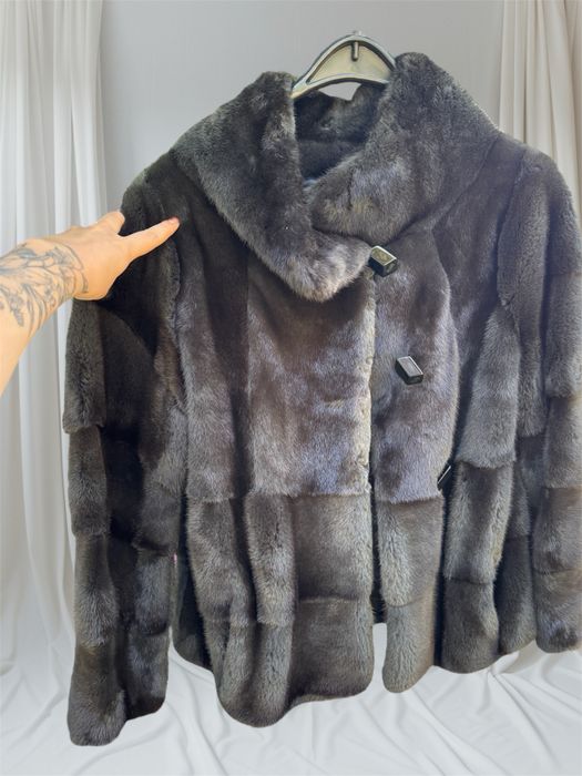 Італійська норкова шуба  pajaro в ідеальному стані брали за 2000€