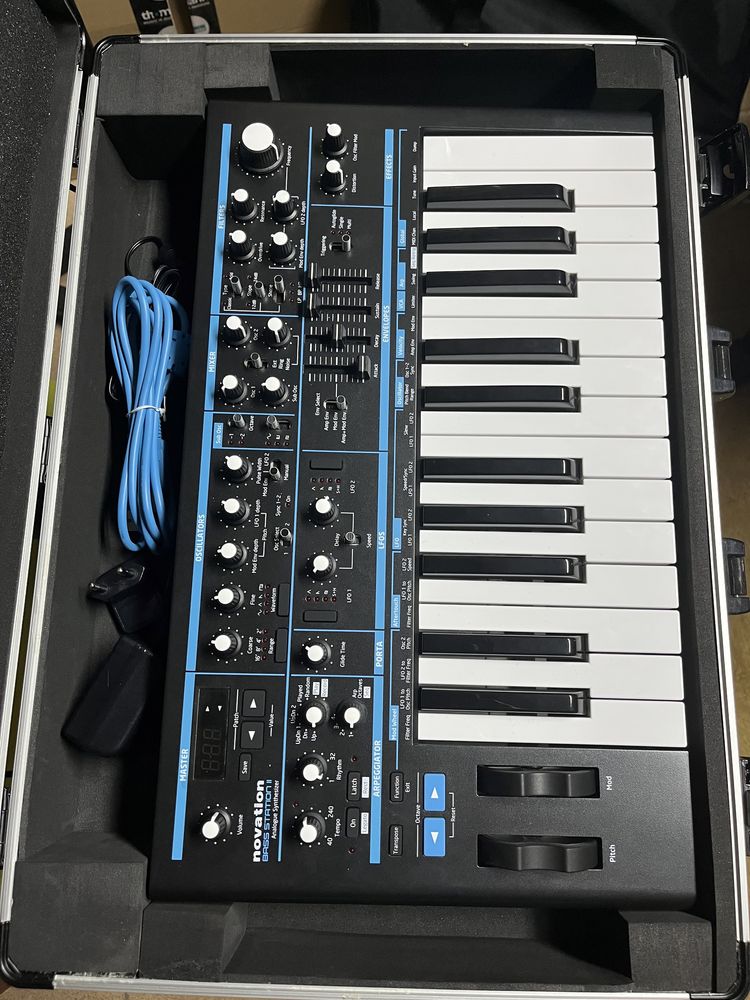 Novation Bass Station II + Case