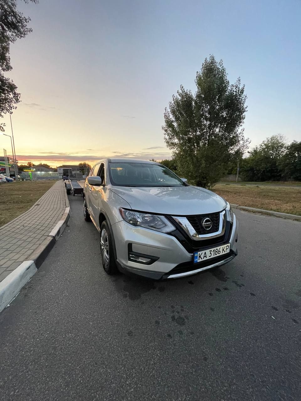 Нісан rogue 2018