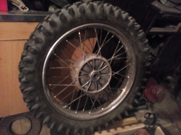 колесо, диск ЯВА 350-18 резина К-15, К-16, чезет кросс, эндуро