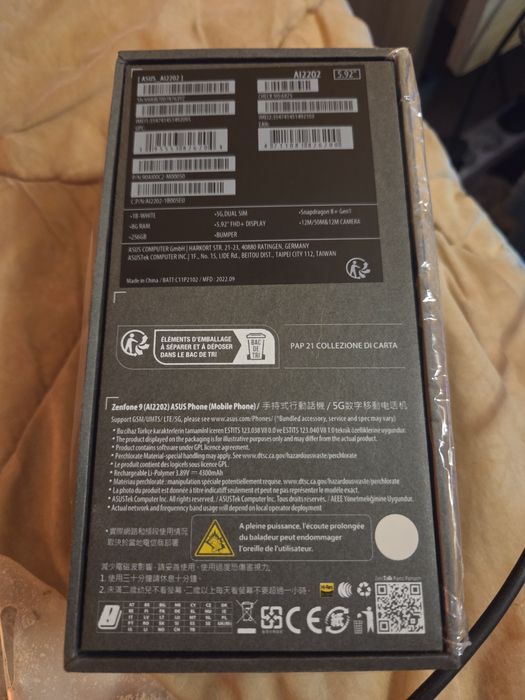 Zenfone 9 8gb ram 256gb pamięci biały