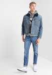 Kurtka Levi’s 38 M męska nowa jeans